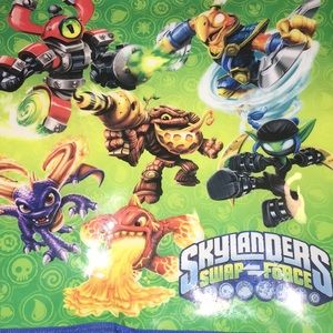 Skylanders Superchargers & carrying figure case